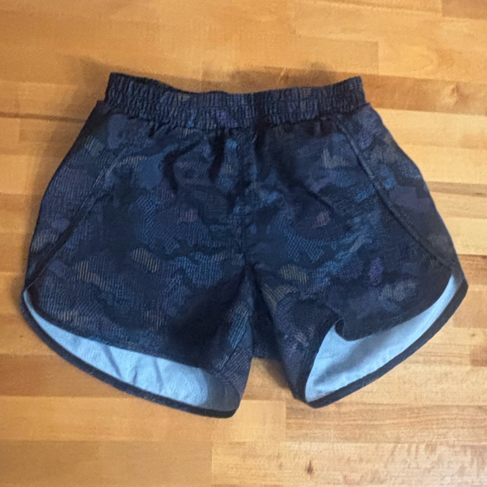 All In Motion Patterned Shorts